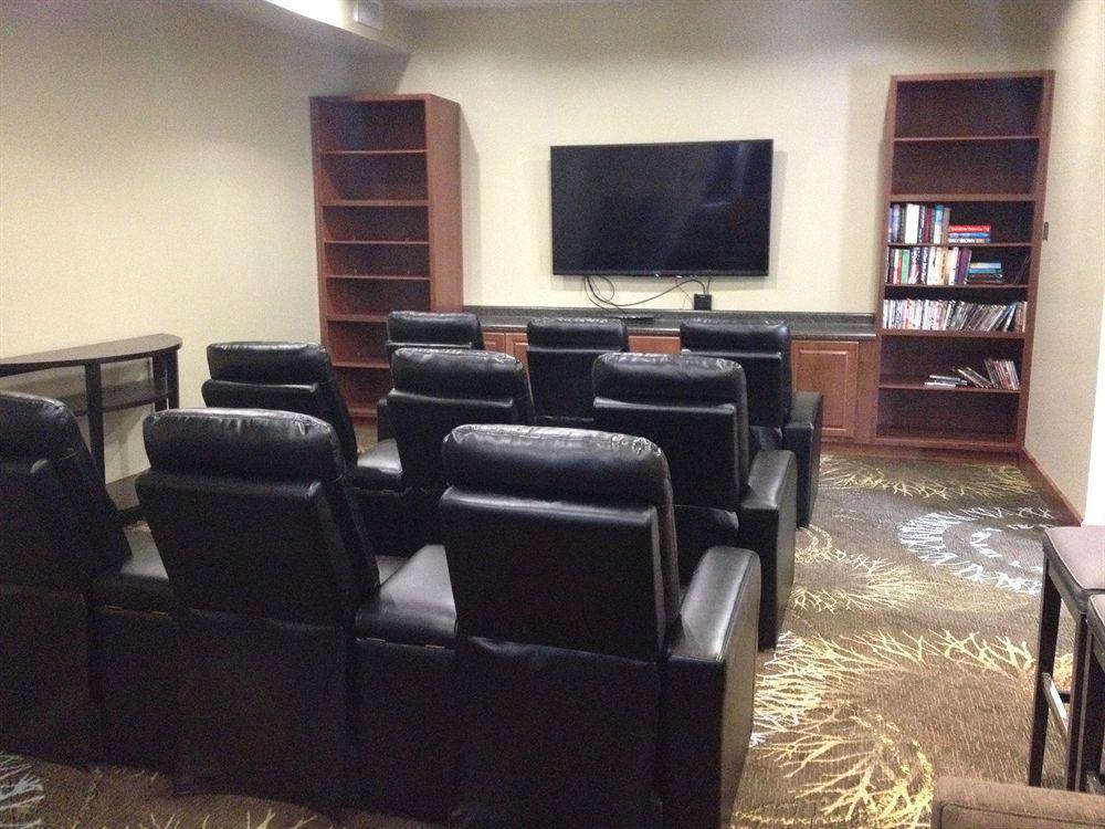 Staybridge Suites Schererville By Ihg Екстериор снимка
