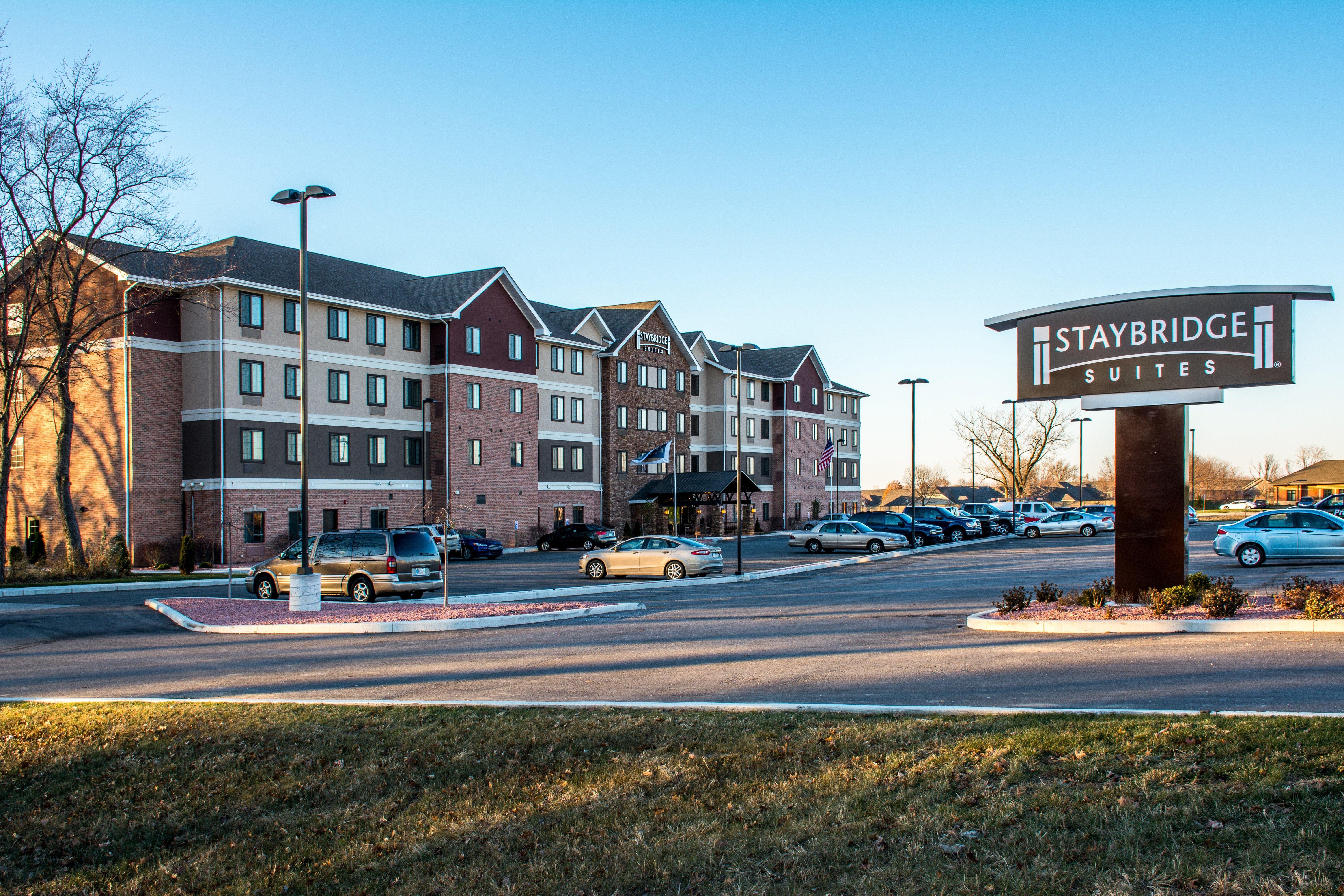 Staybridge Suites Schererville By Ihg Екстериор снимка