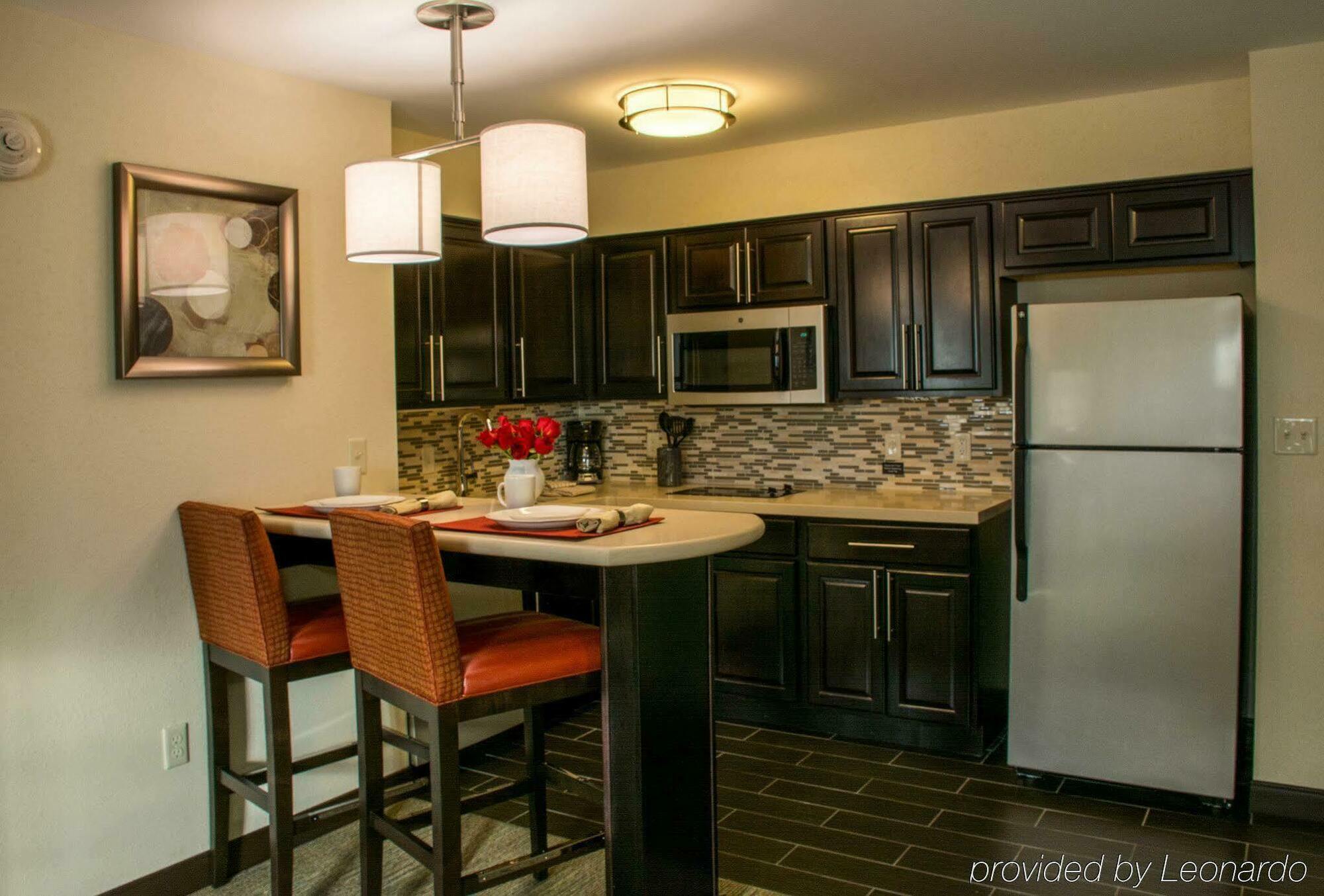 Staybridge Suites Schererville By Ihg Екстериор снимка